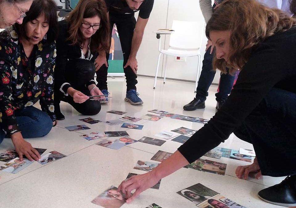 De-construyendo mitos y estereotipos de las personas mayores para la segmentación de la clientela