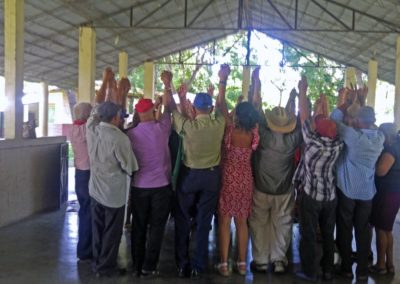 descartados-mayores-el-salvador-05