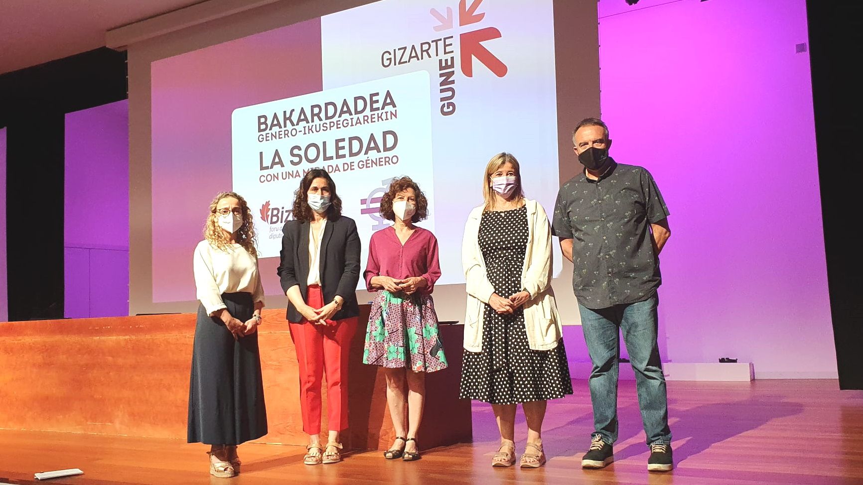 gizartegune-isabel-massa