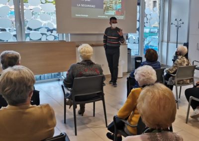 Asociaciones de Personas Mayores Jubiladas: espacios comunitarios en constante transformación