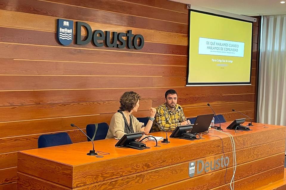 Ponencia de cierre de curso de Trabajo Social en la Universidad de Deusto