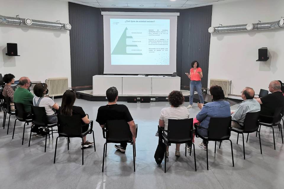 Taller para la detección de las soledades no deseadas en Legazpi