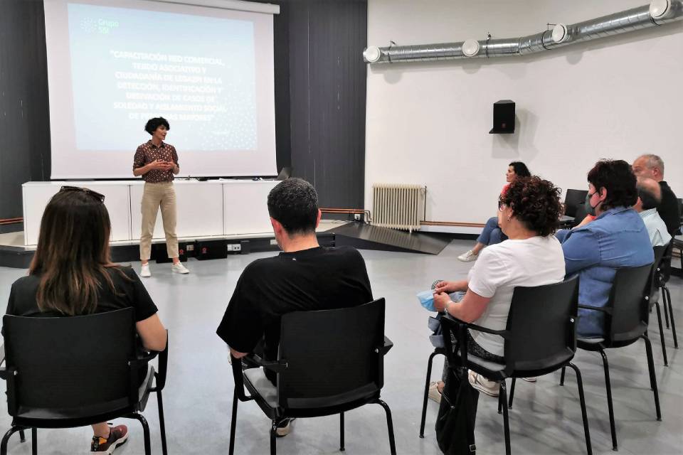 Taller para la detección de las soledades no deseadas en Legazpi