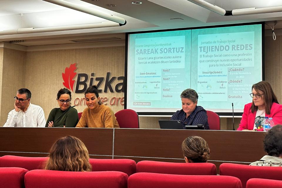 Jornada Tejiendo redes